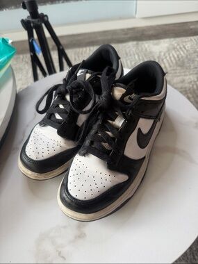 Nike Kids Black and White Low-Top Sneakers with Swoosh